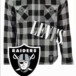 Levi's Men Oakland Raiders Plaid Barstow Western